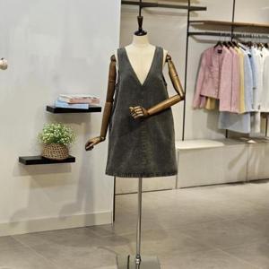 [반에이크]VB54DOM201Z_브이넥 데님 원피스