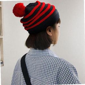 줄무늬 방울모 겨울 여성 기모 패션 비니 방한 모자