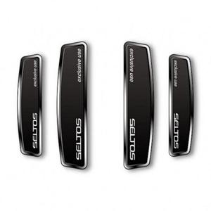 더뉴 셀토스 블랙 쉴드 엠블럼 도어가드