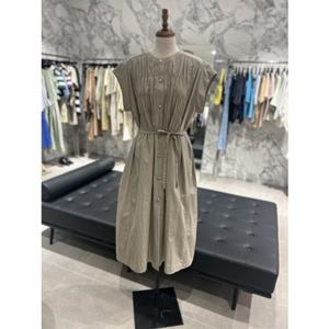 [보브] 보브 VOV 셔링 디테일 오픈업 원피스 (7155337003) 7155337003