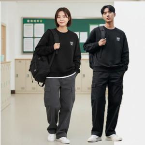 소이 세이브존07 모노블랙맨투맨티셔츠 26S0405