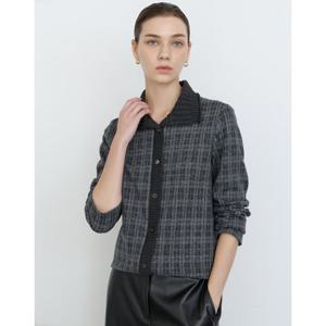 닥스 여성 24FW 클리어런스울 그레이 투톤 체크 긴소매 카라 티셔츠 DLTS4D903G1