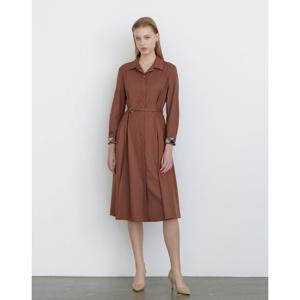 닥스 여성 24FW 클리어런스울 브라운 스트랩 체크 포인트 셔츠형 원피스 DLDR4D991W1