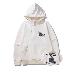 [지프]JQ1THU221 아이보리 25년 지프 반넥 베어 그래픽 후드티셔