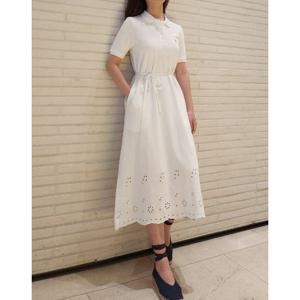 헤지스 여성 25SS 면100%화이트 아일렛 피케 반소매 원피스 HSDR5BC36WT