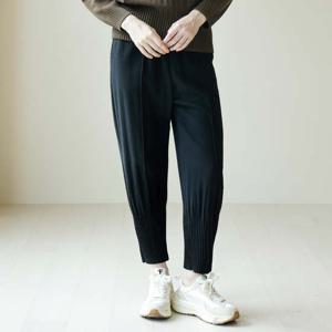 [요이츠](택가 198000원)[요이츠] 플리츠 배기 밴딩 팬츠 블랙_YJ08WRPSL05