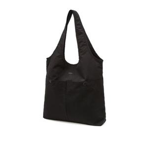 [질스튜어트] 블랙 로고프린트 나일론 숄더백 JUBA6E330BK