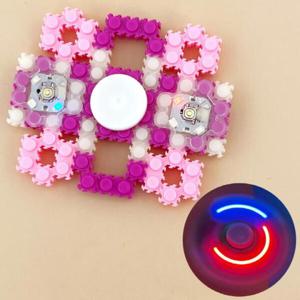 아트박스/오렌지이몰 끼우기블럭 LED 피젯 스피너 3