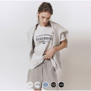 [지오다노]여자 루즈핏 그래픽 레터링 프린트 반팔티셔츠 396502