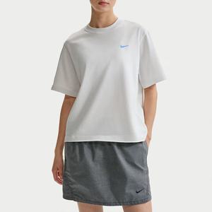 [국내매장] 나이키/여성반팔/NSW 여성 그래픽 티셔츠(IR7589-121)/EV