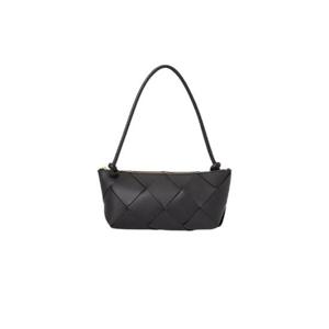 보테가 베네타 카세트 미니 숄더백 블랙 730212V3UO38425