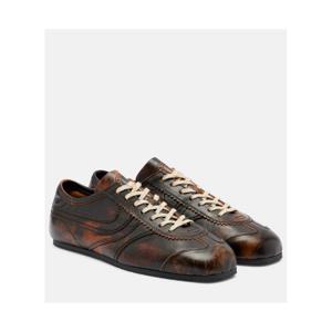 드리스반노튼 디스트레스드 레더 스니커즈 P01154526