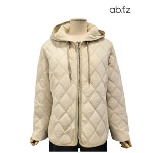 [에이비에프지]옆선 트임 포인트 누빔 후드 점퍼 APA1NU01A