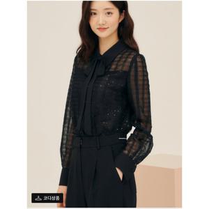 [제이제이지고트] JJ지고트타이넥 스팽글 레이스 블라우스GP3A0BL111 GP3A0BL11