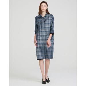 닥스 여성 25SS 가격인하블루 글리터 체크 니트 7부 원피스 DLSW5A105T3