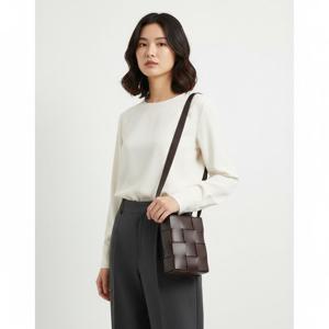 보테가베네타 카세트 폰홀더  729298 VBWD3 2017