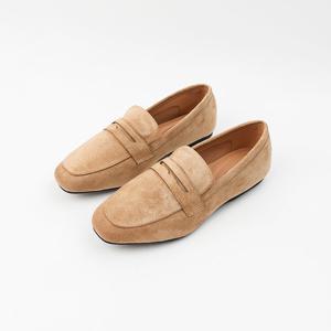 [신난다슈] 여성 로퍼 단화 2cm 플랫 구두 슬립온 발편한 쿠션 빅사이즈 RM248812 베이지