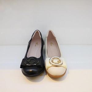 [오브엠]  F21KD203AB_여성 발편한 생고무창 단화 2종