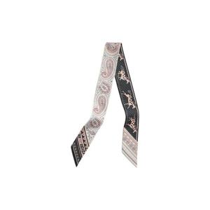 에르메스 슈발 드 하트 반다나 트윌리 실크   누아 블랑 비유 로즈 H064259S07