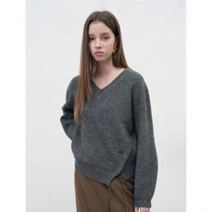 제너럴아이디어 브이넥 슬릿 하찌 니트 풀오버 [CHARCOAL] WBE3L05531 383017