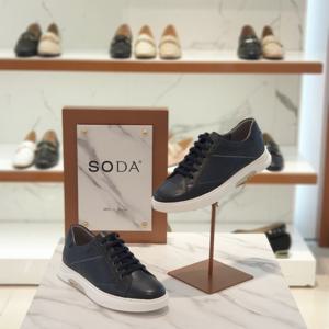 [소다] 신상 남성 쎄미 캐쥬얼 포인트 스니커즈 AMM256JT42 AMM256JT42