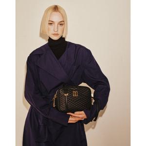 [백화점][닥스핸드백] 블랙 칼라일 가죽 체인 크로스백 DCBA5F361