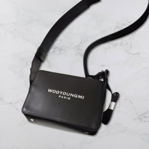 우영미 스퀘어 미니 크로스백 블랙 W253BA03673B