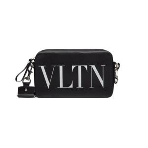 발렌티노 VLTN 레더 크로스바디백 블랙 B0704WJW0NI