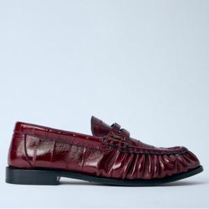 26 SS 생로랑 Le YSL 모노그램 로고 크로커 엠보스 로퍼 버건디 847943 0WXAF 6012
