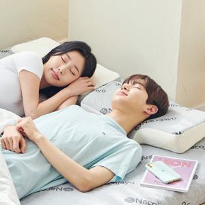 나코자요 3D 프리미엄 메모리폼 목 어깨 편안한 경추베개 그레이