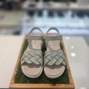 허시파피 세이브존04 여성컴포트캐주얼파스텔데일리경량샌들5cm 33DFR032