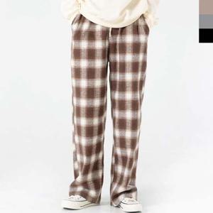 여성 겨울 홈웨어 외출룩 사각 패턴 와이드 울팬츠
