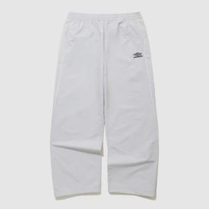 엄브로바지 PQA UQ121CPT23-WGR 엔지니어드 우븐 와이드 & 조거 2WAY 팬츠 / WHITE GREY