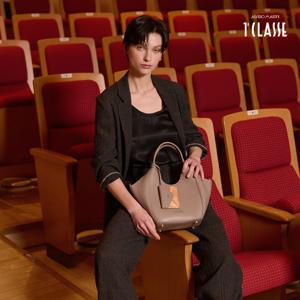 [런칭가 239000원] 프리마클라쎄 피오레 버킷 토트백(+파우치+카드지갑 참장식+숄더 스트랩)