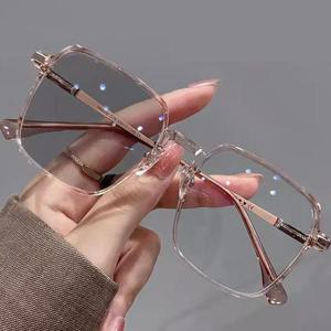 [달라보여]변색 투명 뿔테안경 드네디 선글라스 a04315