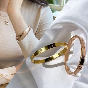 변색없는 여성 팔찌 엑세서리 주얼리 써지컬 에이몬 (WB8004D)