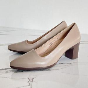 [카멜브라운]지쎄수제화 천연양가죽 시크 모던 통굽힐