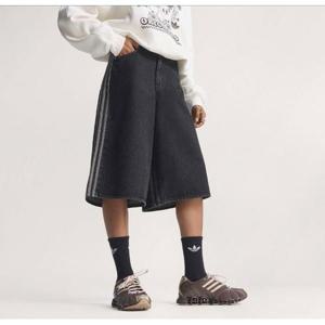 갤러리아_[ADIDAS] 파이어버드 데님 숏 팬츠 FIREBIRD JORT D KD2916