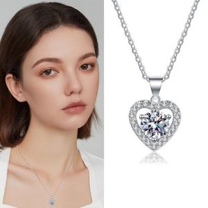 (GRA보증서)1캐럿 엑설런트등급 D컬러 모이사나이트 하트 목걸이 다이아몬드 기념일 선물