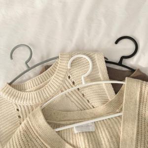 라운드 어깨뿔방지옷걸이 논슬립 니트 옷걸이 20P