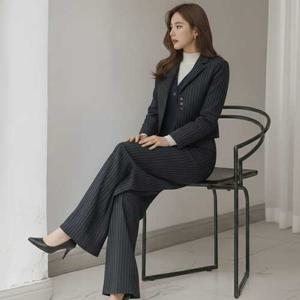 스타일라떼 / 여성 스트라이프 바지정장세트 크롭자켓 슬랙스 조끼 쓰리피스 셋업수트