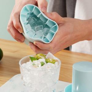 [유나네] 킴다방 원터치 아이스 얼음 트레이 실리콘 얼음틀 각얼음 메이커 m153