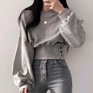 [오너클랜]인기상품 버튼 허리핏 크롭 맨투맨 [WFJLRYI_251119]