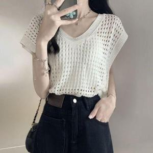 여성 여름 브이넥 메쉬 소재 민소매 니트 조끼