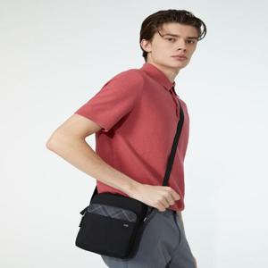 닥스 액세서리 남성 [스테디셀러] 블랙 체크배색 나일론 크로스백  (WBBA5E671BK)