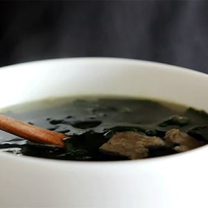 [4팩] 건더기가 살아있는  진한 소고기미역국 4팩