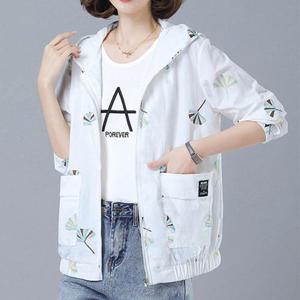 여성 낙엽 후드 바람막이 경량자켓 점퍼 등산 골프