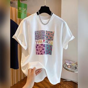 [유니제이] 헬레오 레오파드 프린팅 반팔티