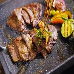 [토니오]우리소 인기부위 세트 200g × 8팩 (등심 3팩, 부채살 2팩, 채끝살 2팩, 안심 1팩)