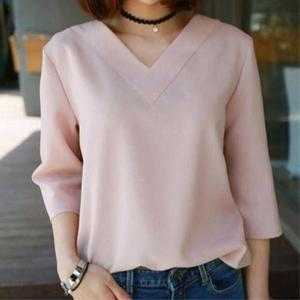 [모드제니]30대 여성 체형커버 브이넥 7부 블라우스 티셔츠 룩북